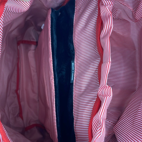 Herschel Retreat Backpack - Picture 6 of 7